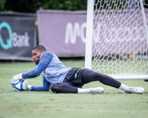 Após três anos, goleiro fará sua estreia pelo Santos