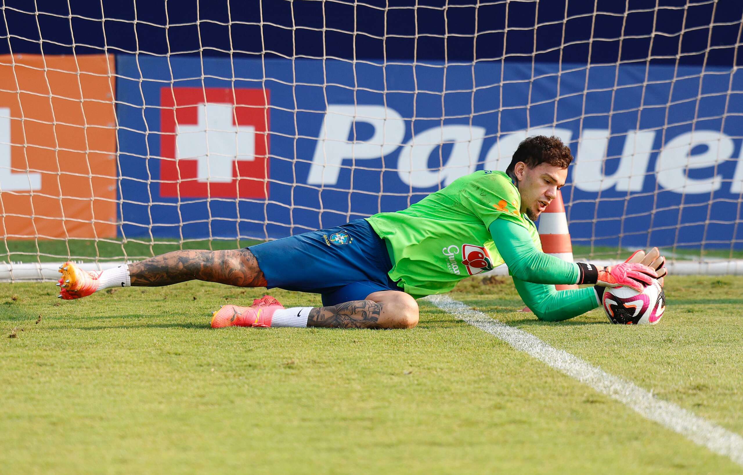 Ederson traça estratégia para seleção brasileira retomar confiança e sonha com titularidade