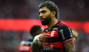 Flamengo 4 x 2 Juventude - Gabigol marca com Maracanã cheio
