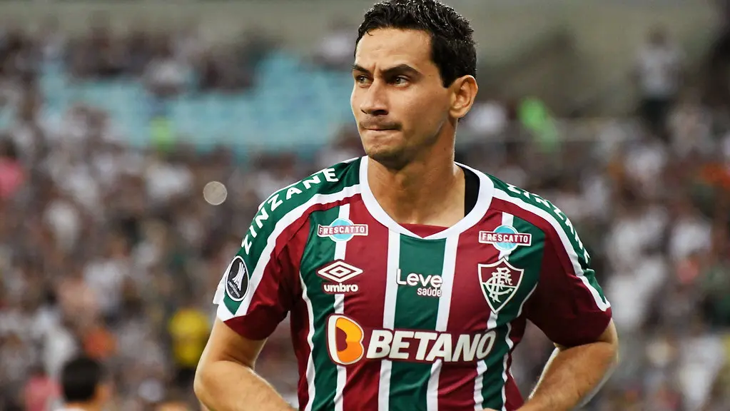 Ganso perto de superar marca pelo Fluminense