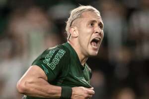 Coritiba 2 x 1 CRB - Vitória nos minutos finais pela Série B