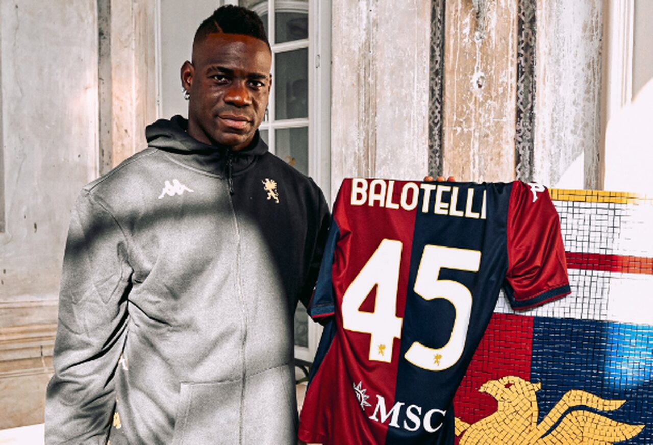 Genoa anuncia a contratacao de Balotelli