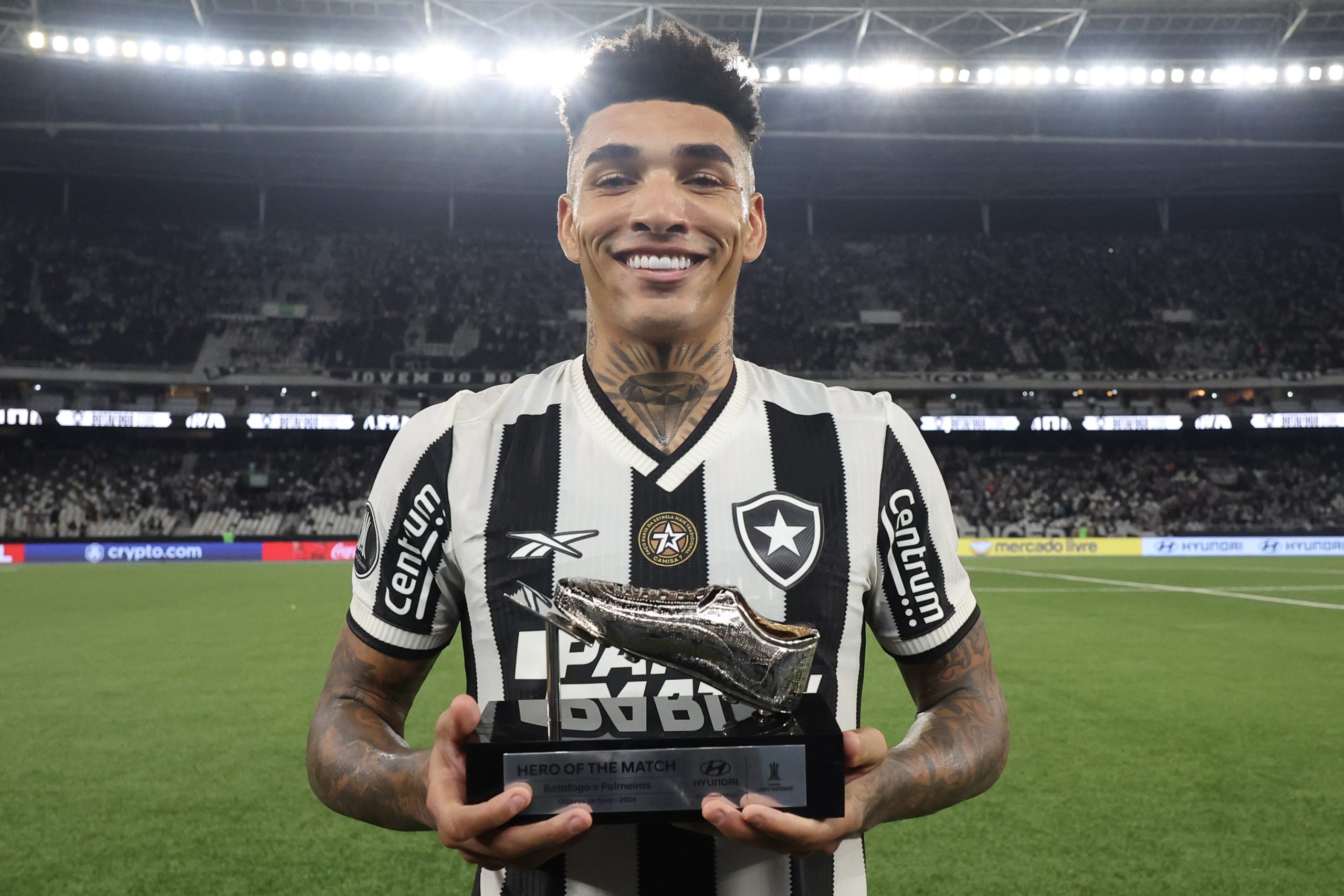 Igor Jesus é destaque do Botafogo e da Seleção Brasileira