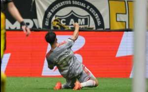 Atlético-MG 1 x 3 Internacional - Galo de olho nas Copas