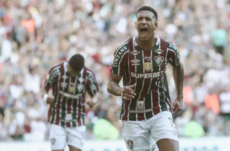 Kauã Elias marcou um dos gols da vitória do Fluminense