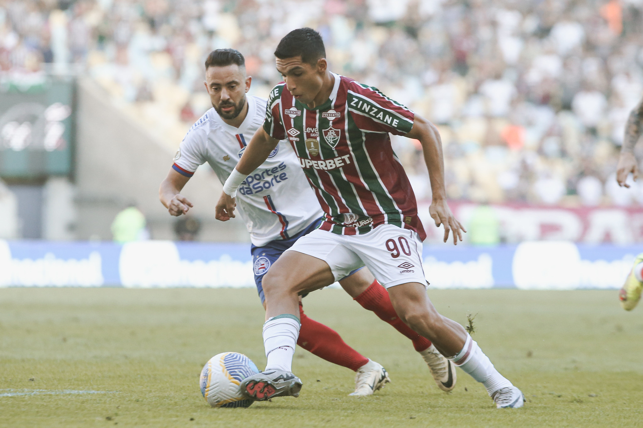 Serna durante partida do Fluminense