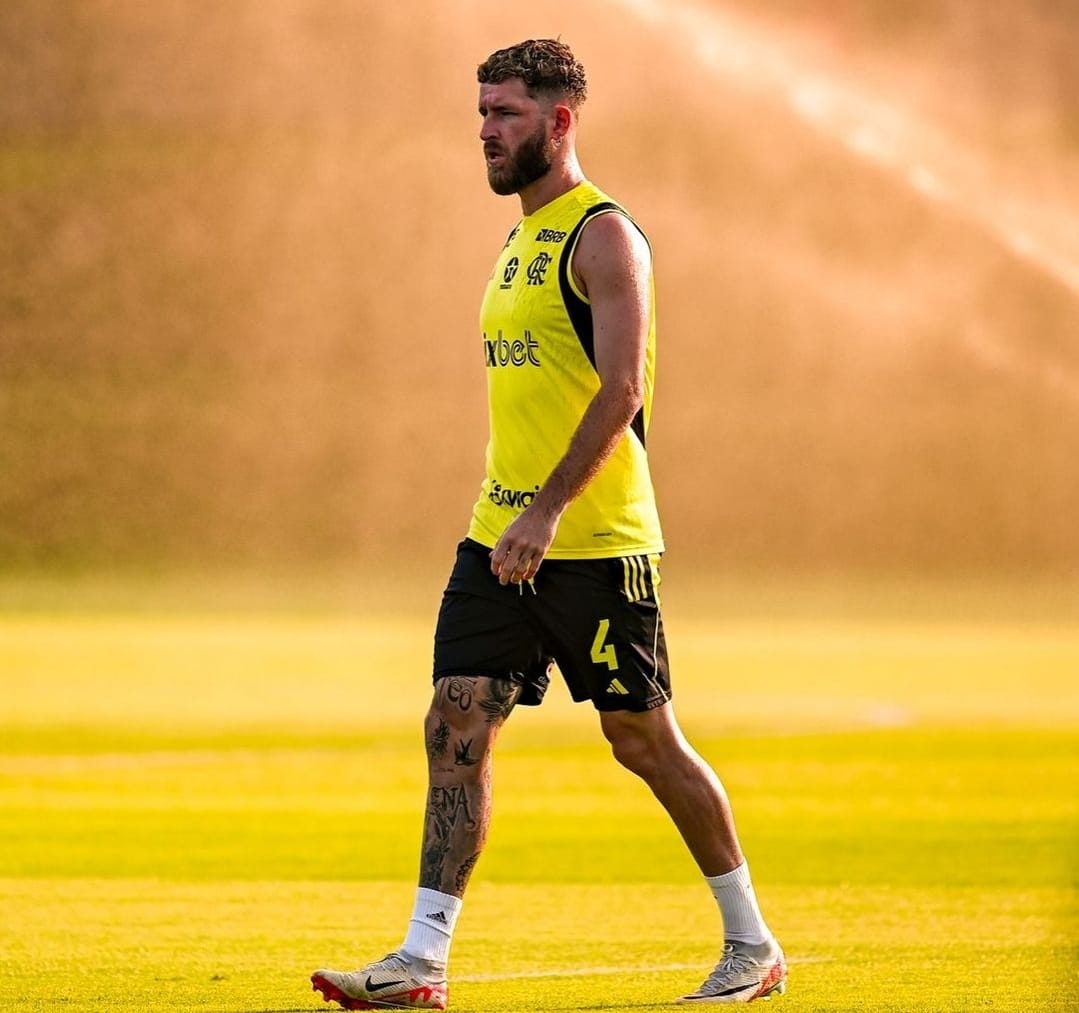 Léo Pereira em treino do Flamengo