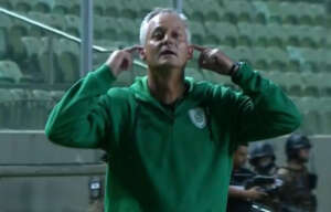 Lisca ofende presidente do Sport e ironiza torcida após vitória do América-MG