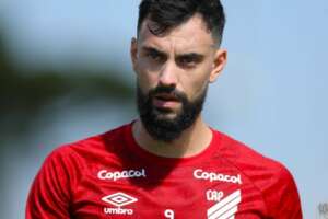 Athletico-PR perde Mastriani para final da temporada