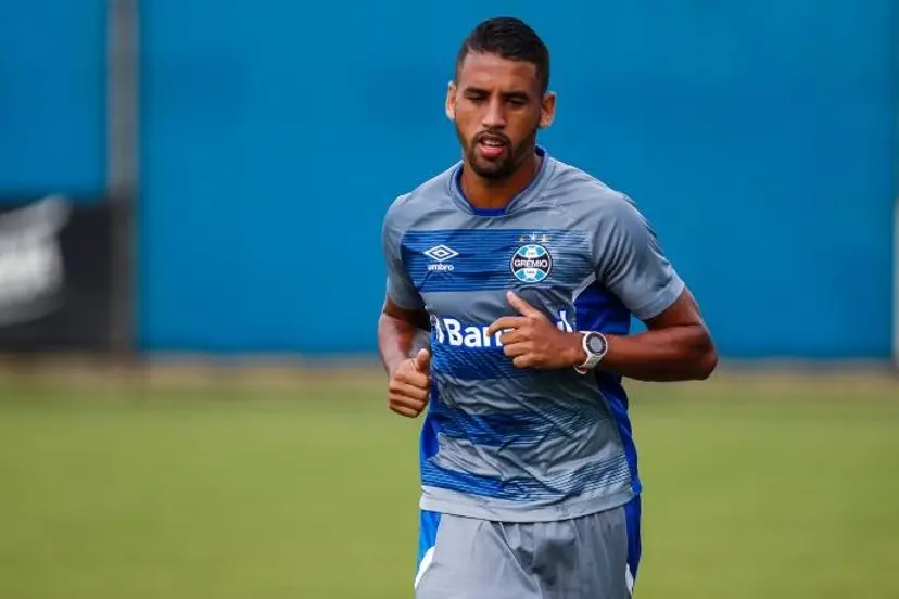 Michel treinando pelo Grêmio