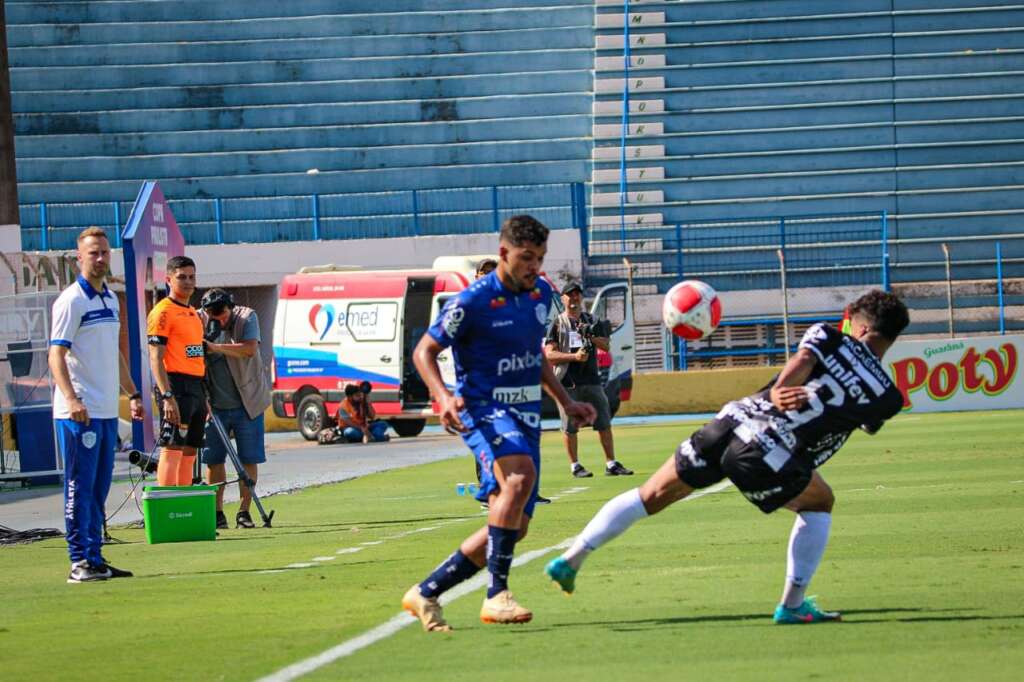 Monte Azul bate Votuporanguense nos penaltis e conquista a Copa Paulista 5