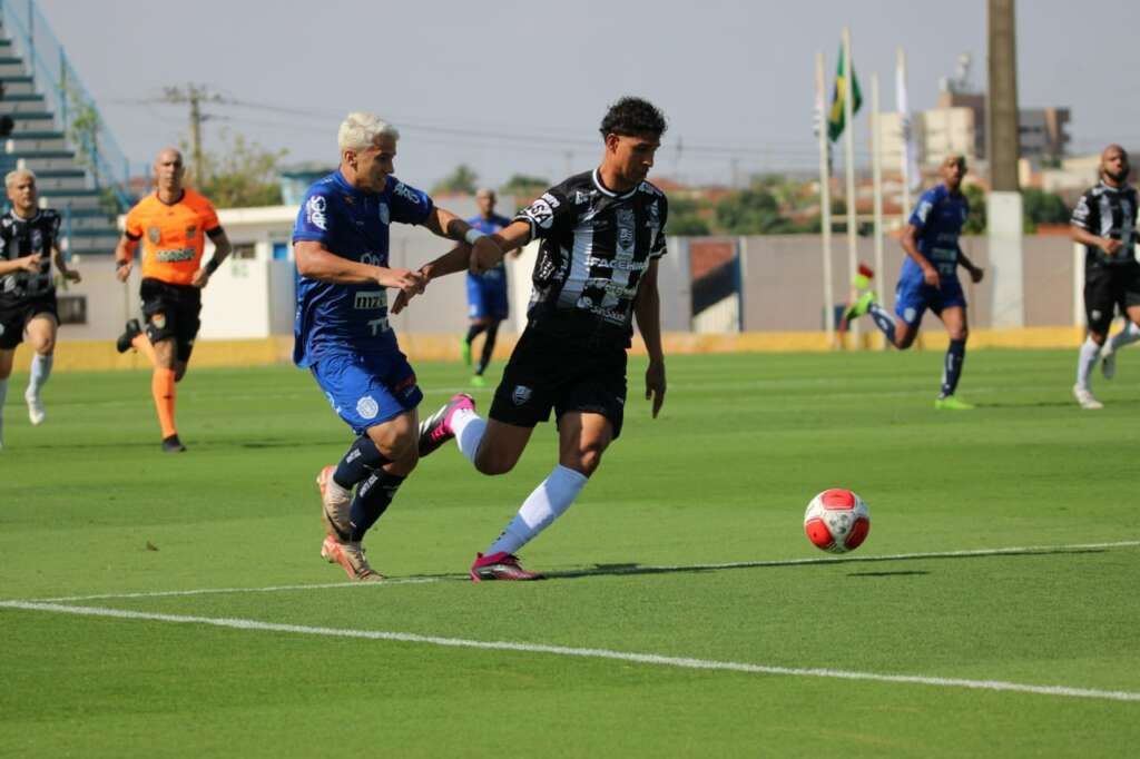 Monte Azul bate Votuporanguense nos penaltis e conquista a Copa Paulista 8