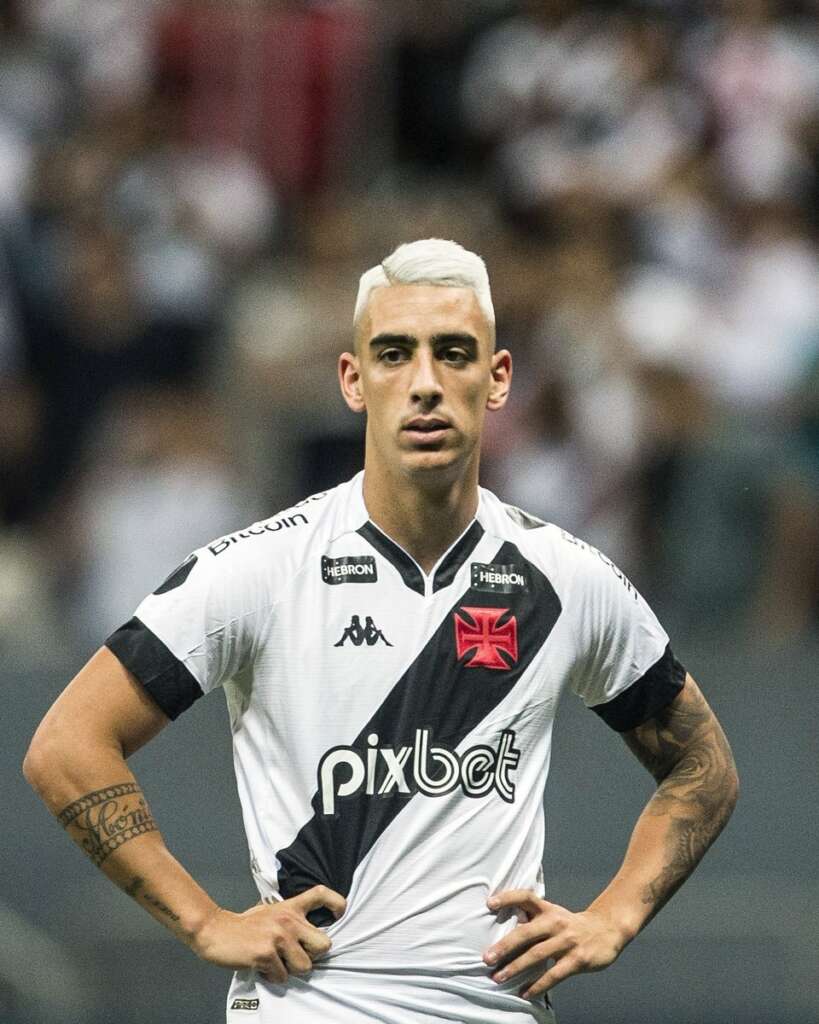 Puma Rodríguez, do Vasco, é convocado e defenderá o Uruguai durante a Data Fifa