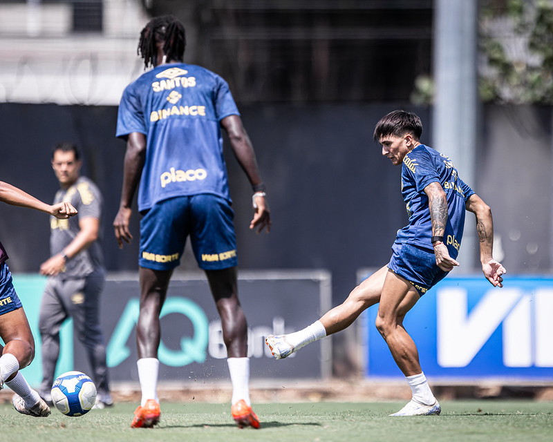 Santos se reapresenta e Carille busca consistência para desafio fora de casa
