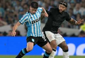 Racing-ARG 2 x 1 Corinthians - Timão sofre a virada e dá adeus a Sul-Americana