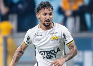 Atacante do Criciúma tem lesão confirmada e lateral inicia transição