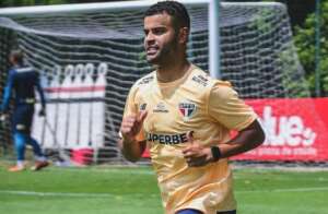 Fora por lesão, Alisson renova com o São Paulo até 2027