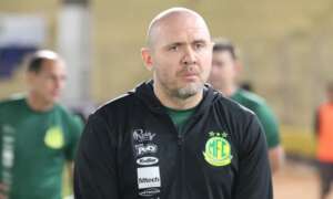 Técnico quer Mirassol 'cirúrgico defensivamente' contra o Santos: 'Temos que pontuar'