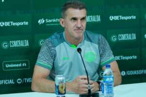 Mancini admite chances remotas de acesso no Goiás, mas crava: 'Nós acreditamos'