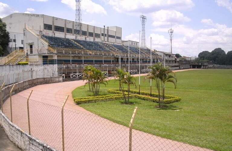 Estádio da Mogiana vai a leilão nesta terça-feira