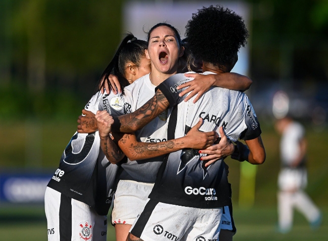 Corinthians segue vivo na Libertadores Feminina