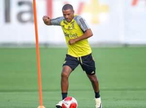 Flamengo deve perder De la Cruz por até três semanas