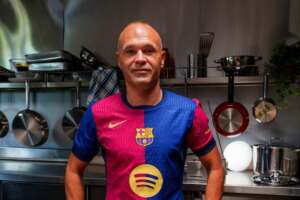 Iniesta reforça idolatria pelo amigo Messi