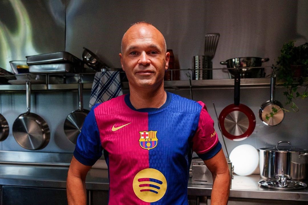 Lenda do Barcelona e da seleção espanhola, Iniesta anuncia despedida dos gramados aos 40 anos (Foto: Reprodução/Instagram)