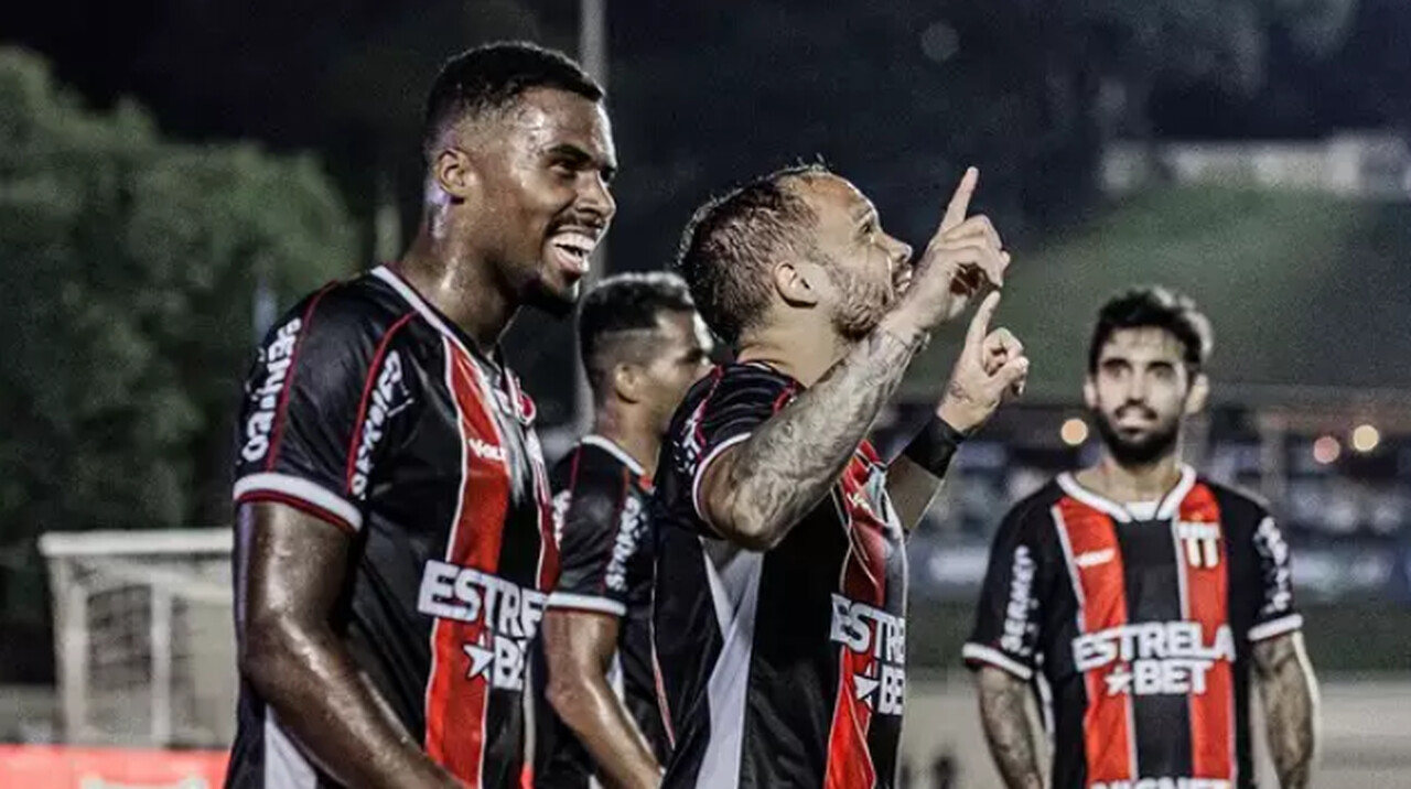 Tecnico do Botafogo SP explica mudancas contra o Sport