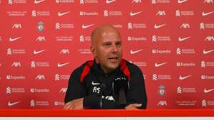 Liga dos Campeões: Slot pede foco ao Liverpool contra o Bologna: 'Não aceito mediocridade'