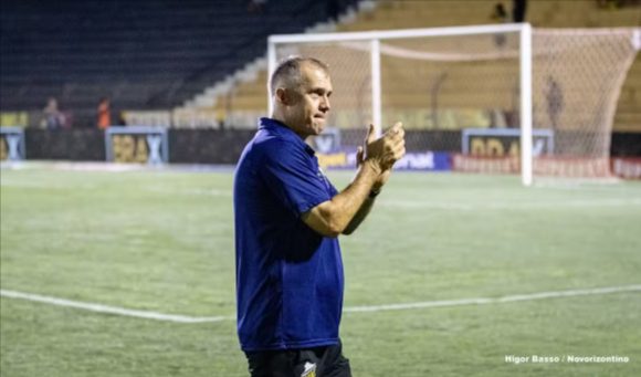 Tecnico do Novorizontino celebra vitoria contra o Avai