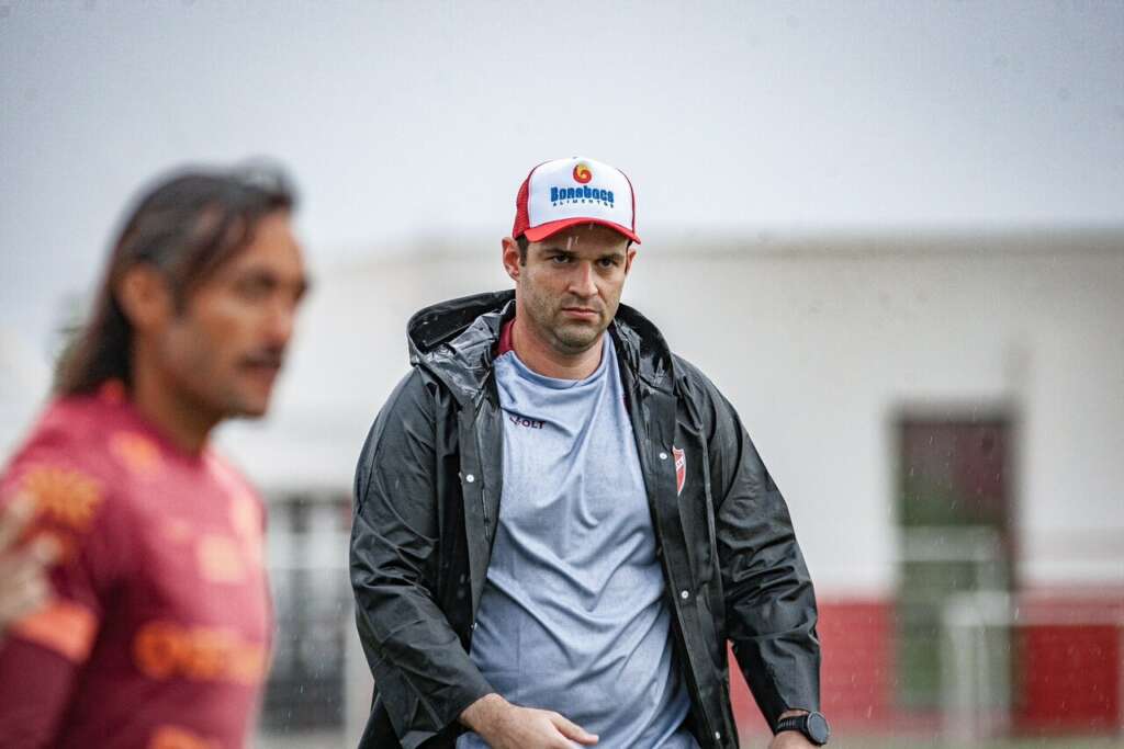 Vila Nova tem série de desfalques para encarar o Avaí