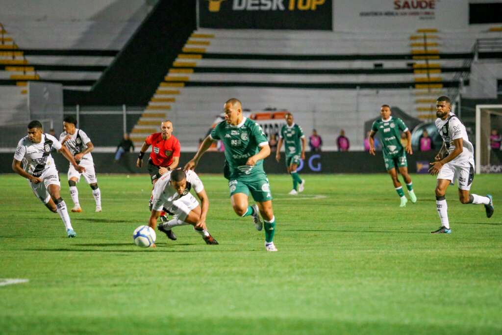 SÉRIE B - Guarani vence Ponte Preta e Sport cola no Santos (Foto: Raphael Silvestre/GuaraniFC)