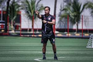 Atlético-GO confirma técnico interino até o fim do Brasileirão