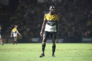 Criciúma pode perder Bolasie para o Grêmio em 2025
