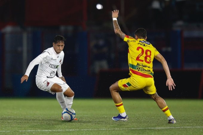 Brusque 1 x 0 Ituano – Marreco tem 2 gols anulados, mas respira na Série B