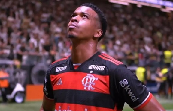 Procuradoria do STJD arquiva caso de suposto racismo contra Carlinhos, do Flamengo