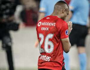 Volante do Athletico reconhece momento delicado e alerta: 