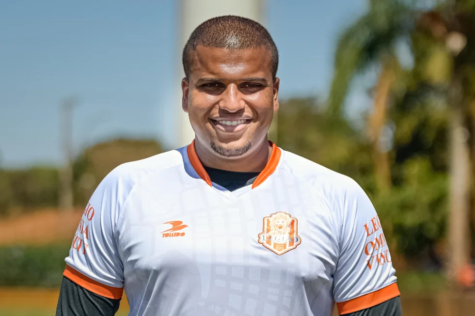 Jonathan Chulapa é o treinador do Legião