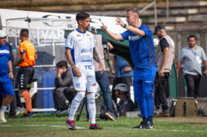 EXCLUSIVO! Técnico do Monte Azul analisa início de carreira e projeta final da Copa Paulista
