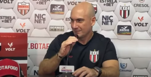 Série B: Técnico do Botafogo pede atenção após derrota 