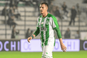 Zagueiro do Juventude nega contato do Internacional: 