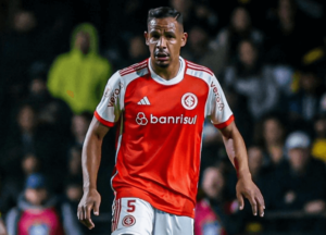 Internacional se reapresenta sem volante após vitória no Gre-Nal