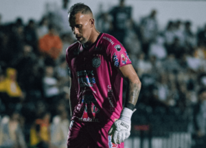 Goleiro do Operário amplia lista de desfalques para receber Sport