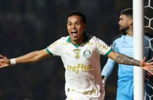 Palmeiras espera 'resposta' de Lázaro para definir possível permanência do atacante
