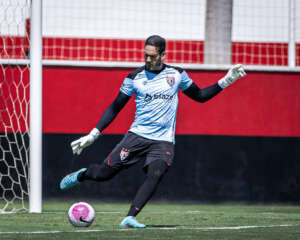 Goleiro do Atlético-GO lamenta nova derrota: 