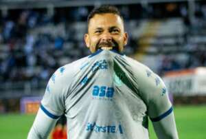 Guarani monitora lesionados, mas deve manter base contra o Sport