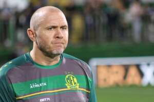 Série B: Mozart destaca bom futebol do Mirassol diante do Santos e projeta decisões no Maião