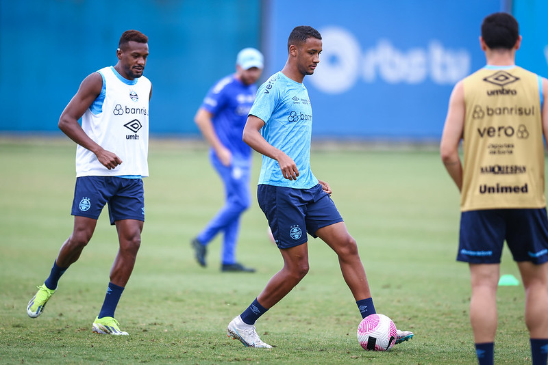 Grêmio e Juventude fazem duelo gaúcho e direto contra o rebaixamento no Brasileirão