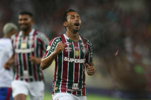 Fluminense 2 x 2 Fortaleza - Flu respira e Laion fica 'fora' da briga pelo título